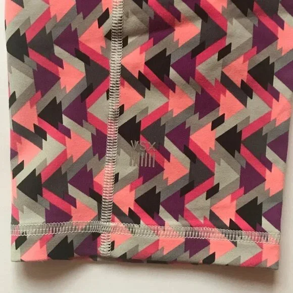 Victoria's Secret VSX Sport Knockout Leggings Crop Aztek Geometric Pants Sz M - Picture 8 of 15